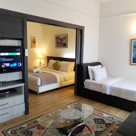 Suites At Times Square Kl Kuala Lumpur Zewnętrze zdjęcie