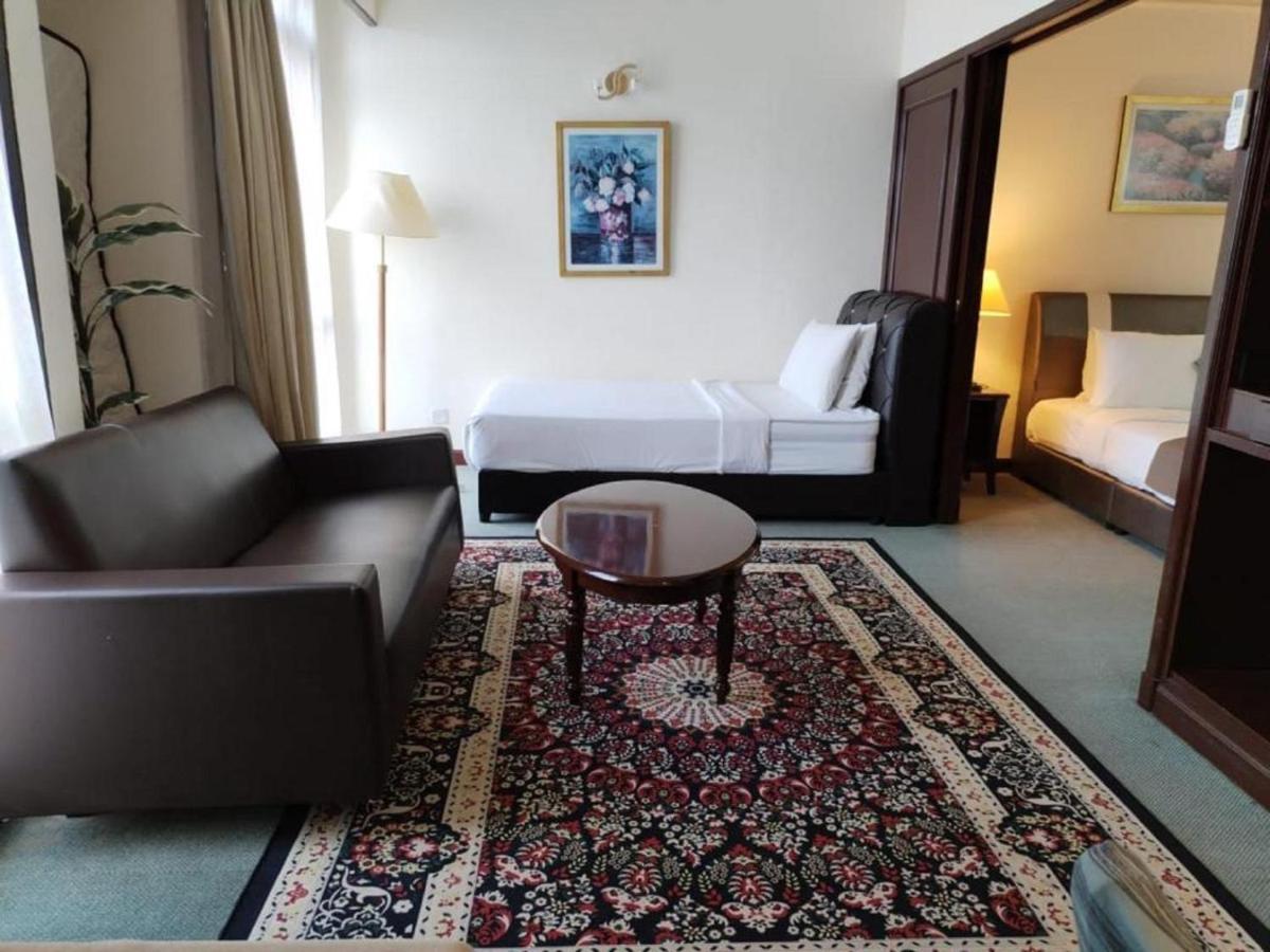 Suites At Times Square Kl Kuala Lumpur Zewnętrze zdjęcie